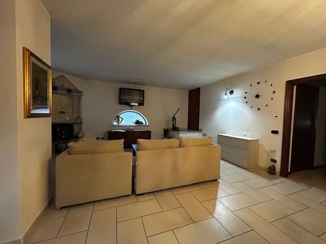 Casa indipendente in vendita a Travo (PC)