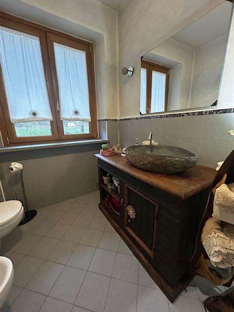 Casa indipendente in vendita a Travo (PC)