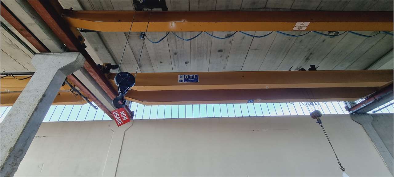 Capannone in Affitto