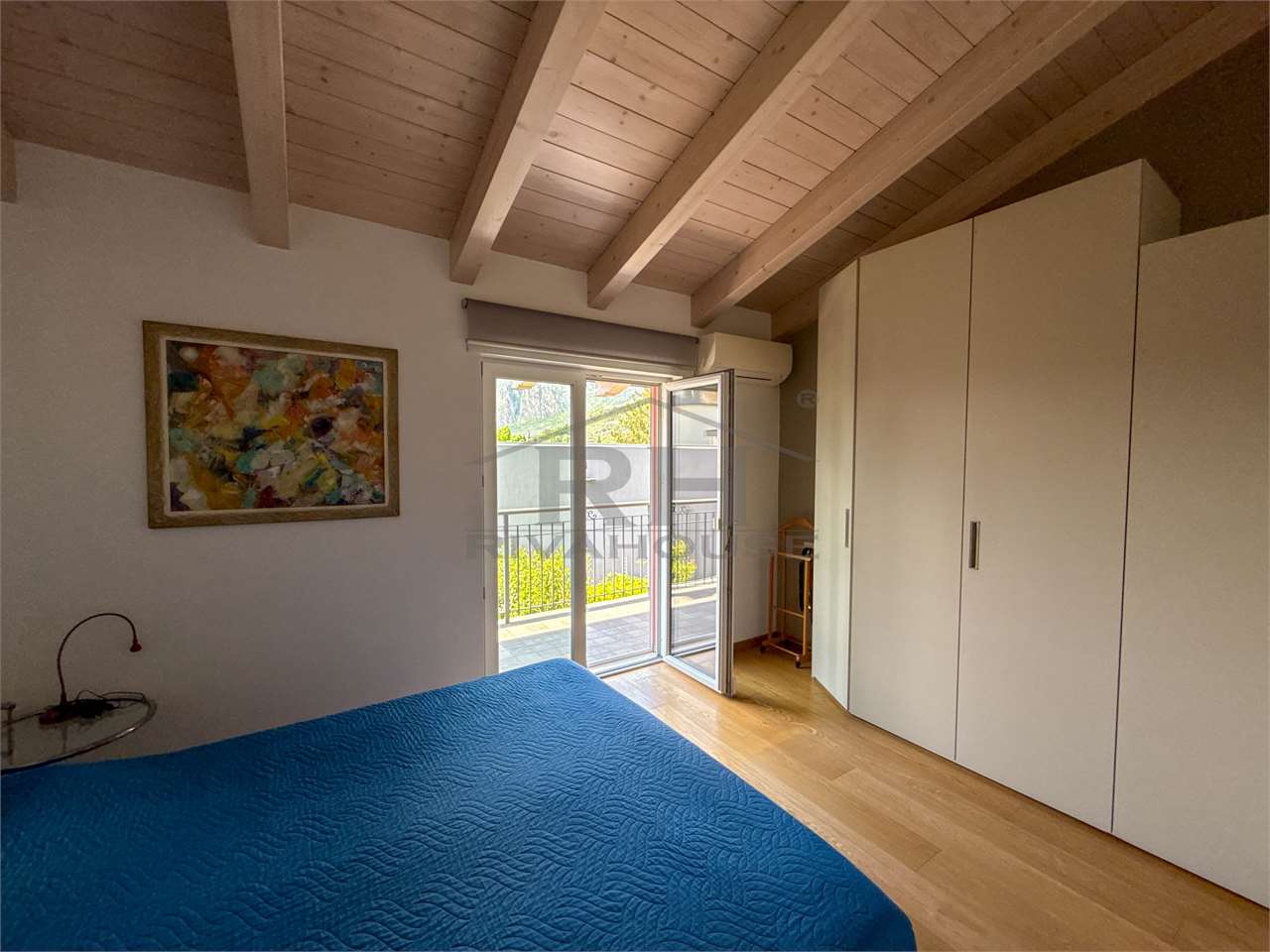 REF. 24 - END-OF-TERCE TOWNHOUSE WITH GARDEN