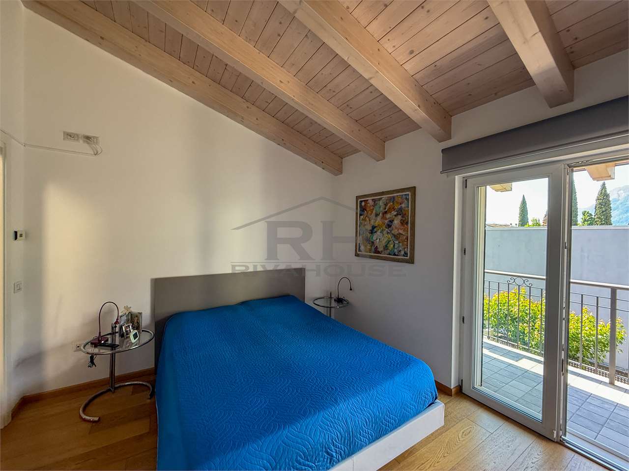REF. 24 - END-OF-TERCE TOWNHOUSE WITH GARDEN