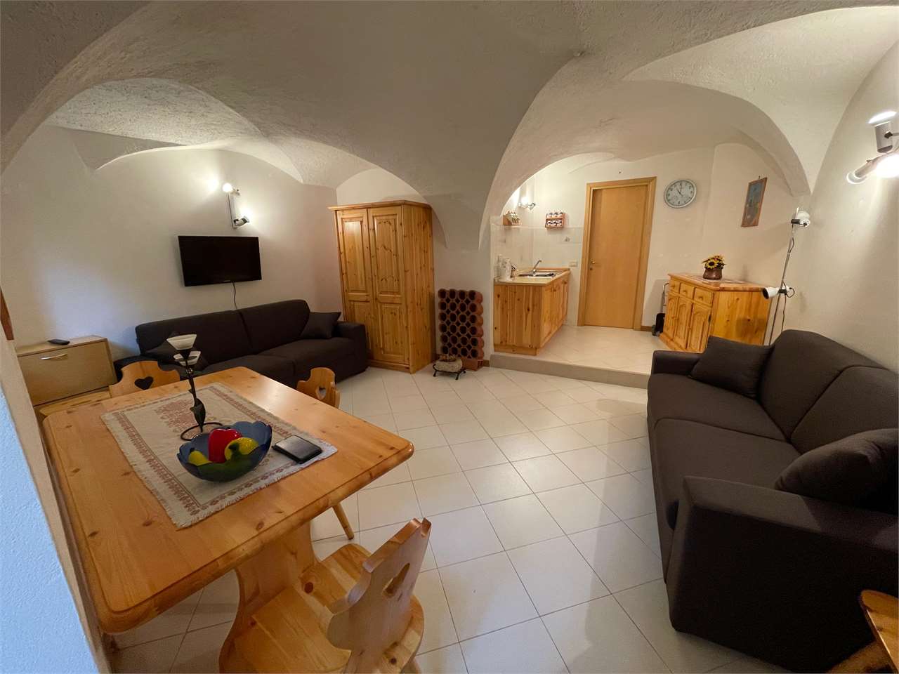 RIF. 20 - COLOGNA: MONOLOCALE DISPONIBILE DA SUBITO
