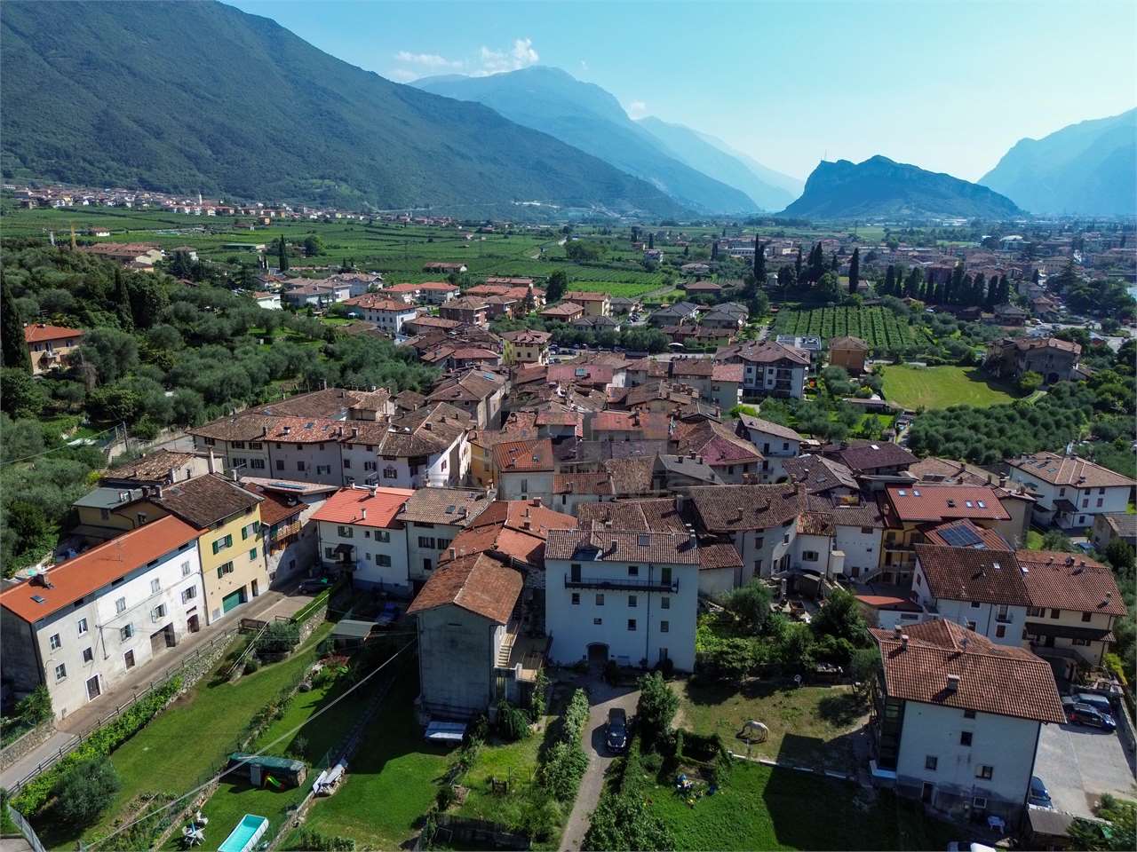 RIF. 01 - TERRACIELO DA RISTRUTTURARE