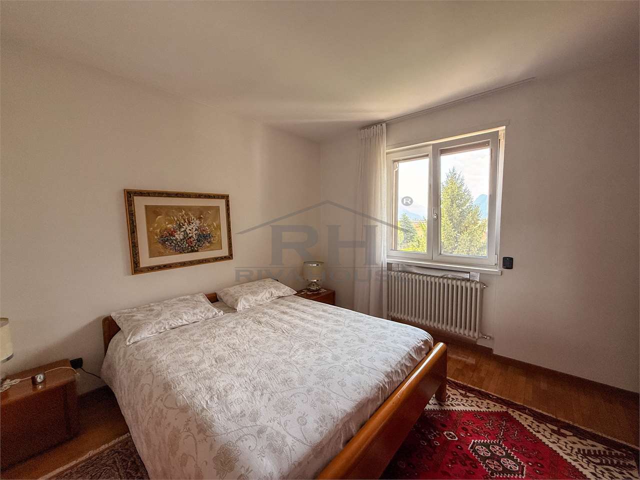 REF. 17 – TOP-FLOOR FOUR-ROOM APARTMENT WITH PANORAMIC VIEW