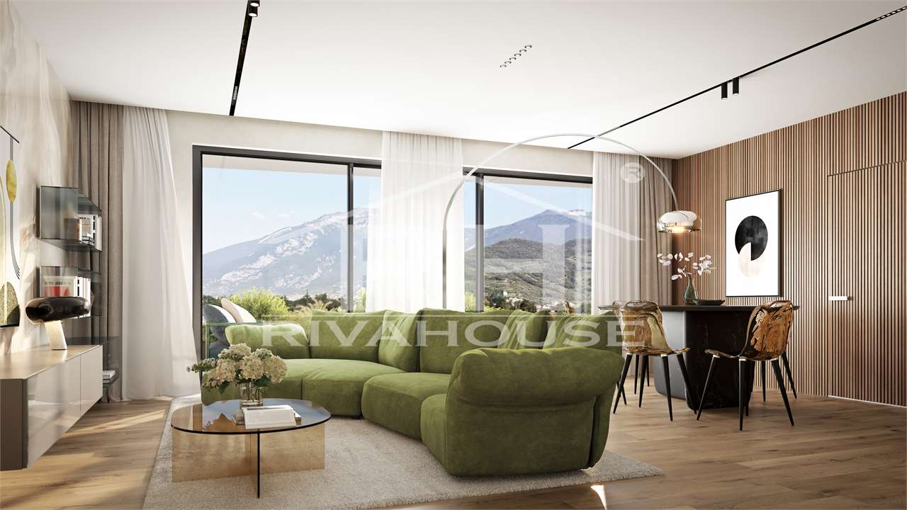 RIF. 43 AA13-AB13 - ATTICO VISTA LAGO