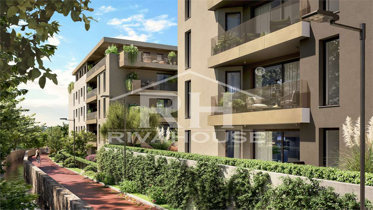 RIF. 43 AA02-AB02 MODERNO BILOCALE CON GIARDINO