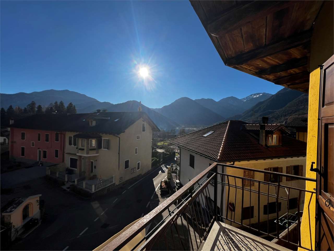 RIF. 04 - PROPRIETA' CON VISTA SUL LAGO DI LEDRO