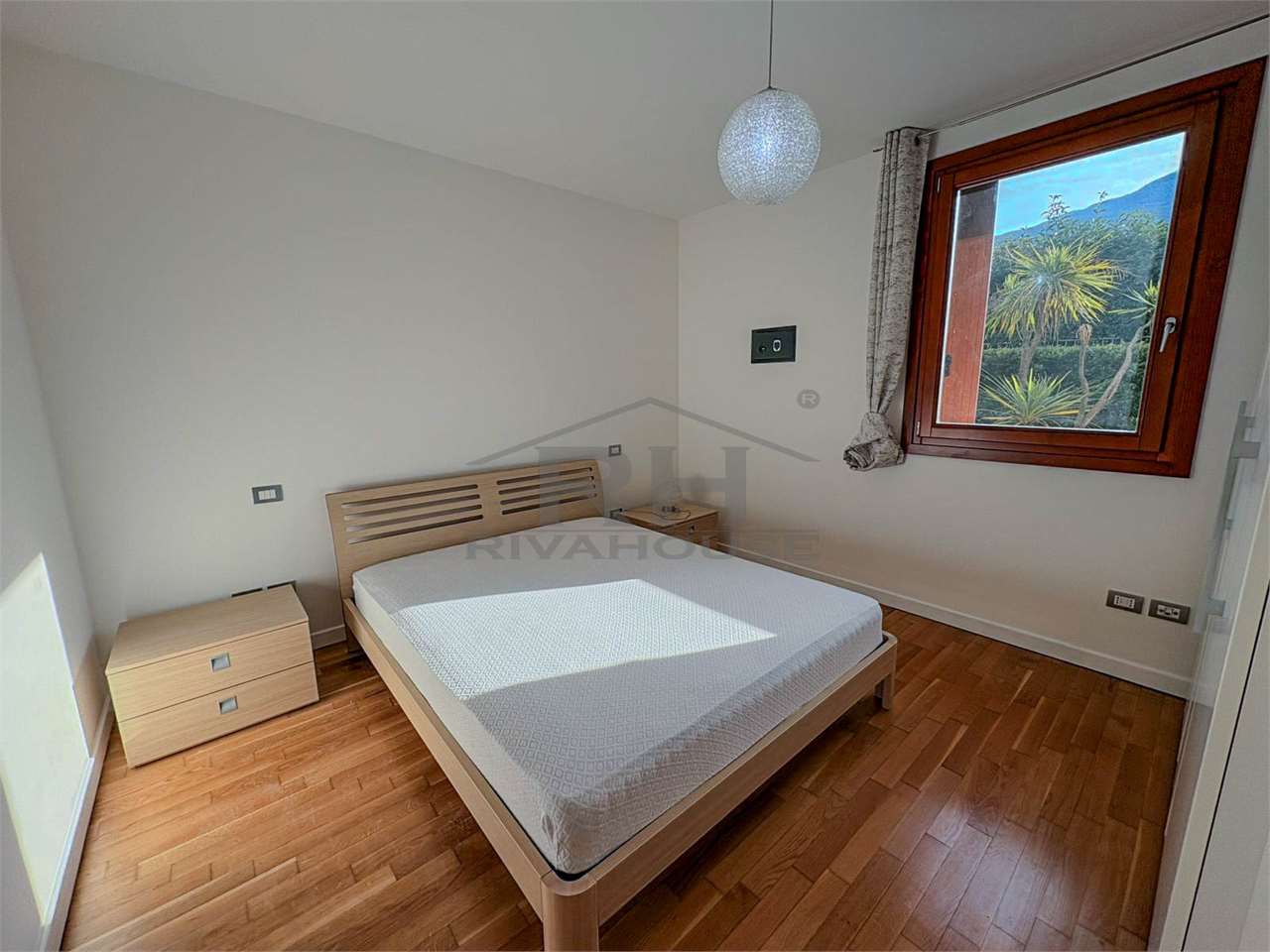 REF. 01 - 1-BEDROOM WITH GARDEN EXEMPT GILMOZZI