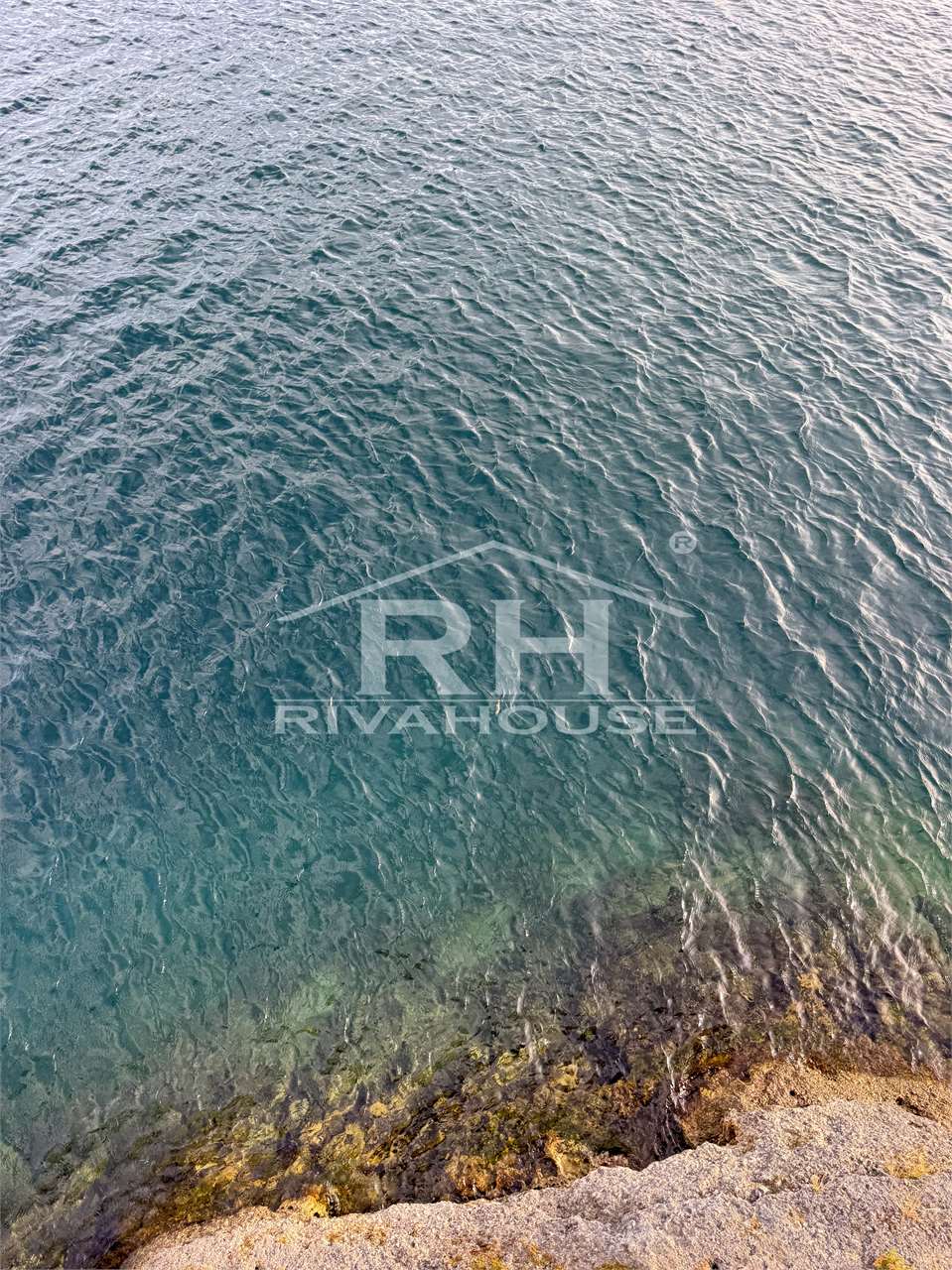 TRILOCALE CON VISTA LAGO