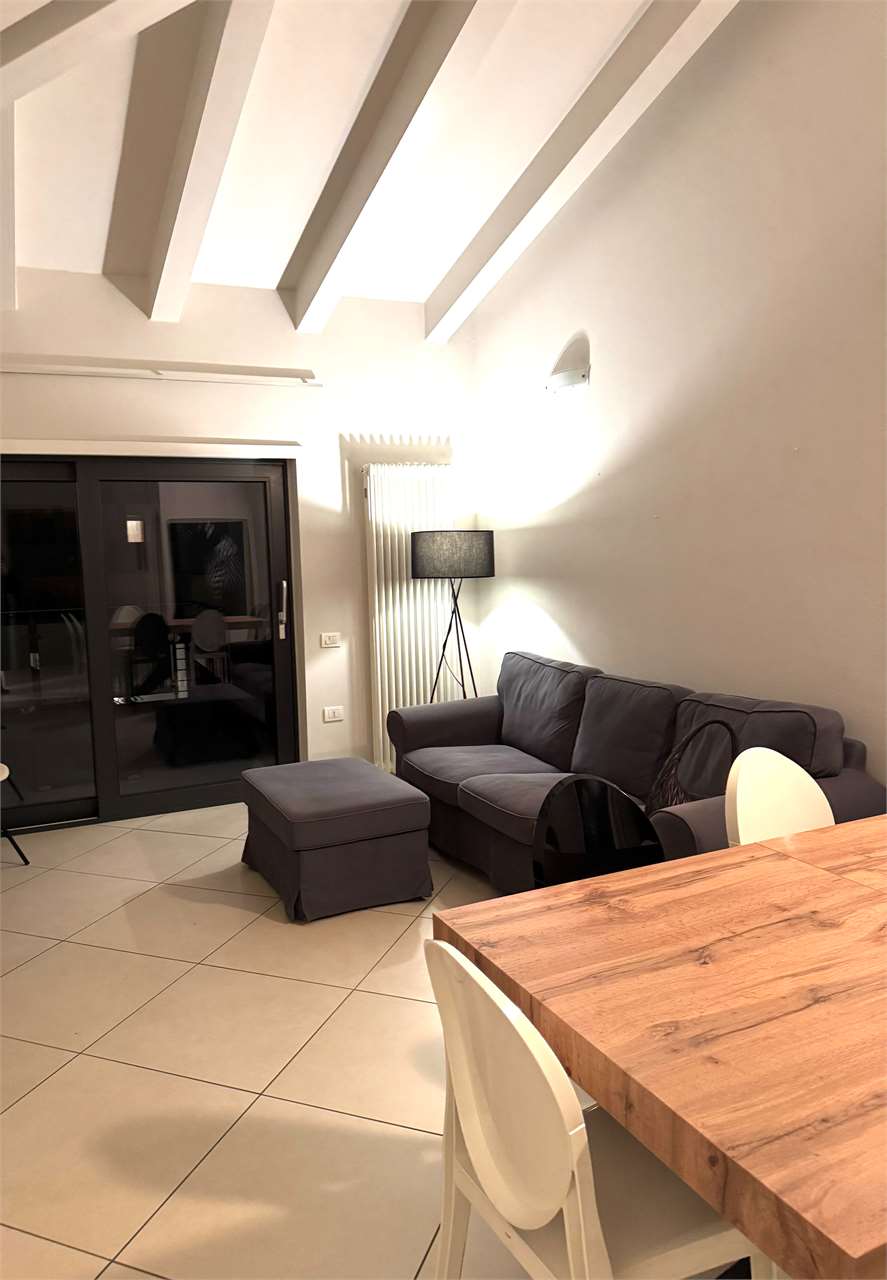 MINI ATTIC WITH TERRACE