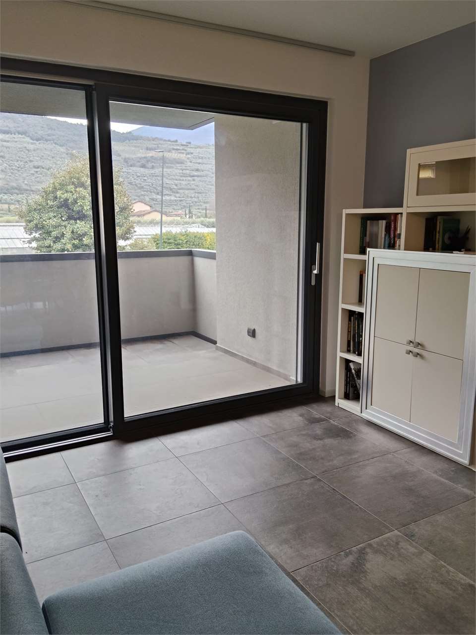 REF. 08 - Elegant Two-room apartment with wide terrace in Sant'Alessandro