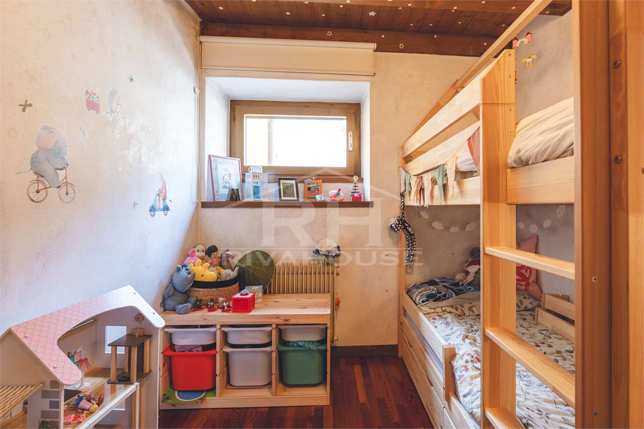 RIF. 27 - CARATTERISTICA CASA NEL CENTRO STORICO DI ARCO