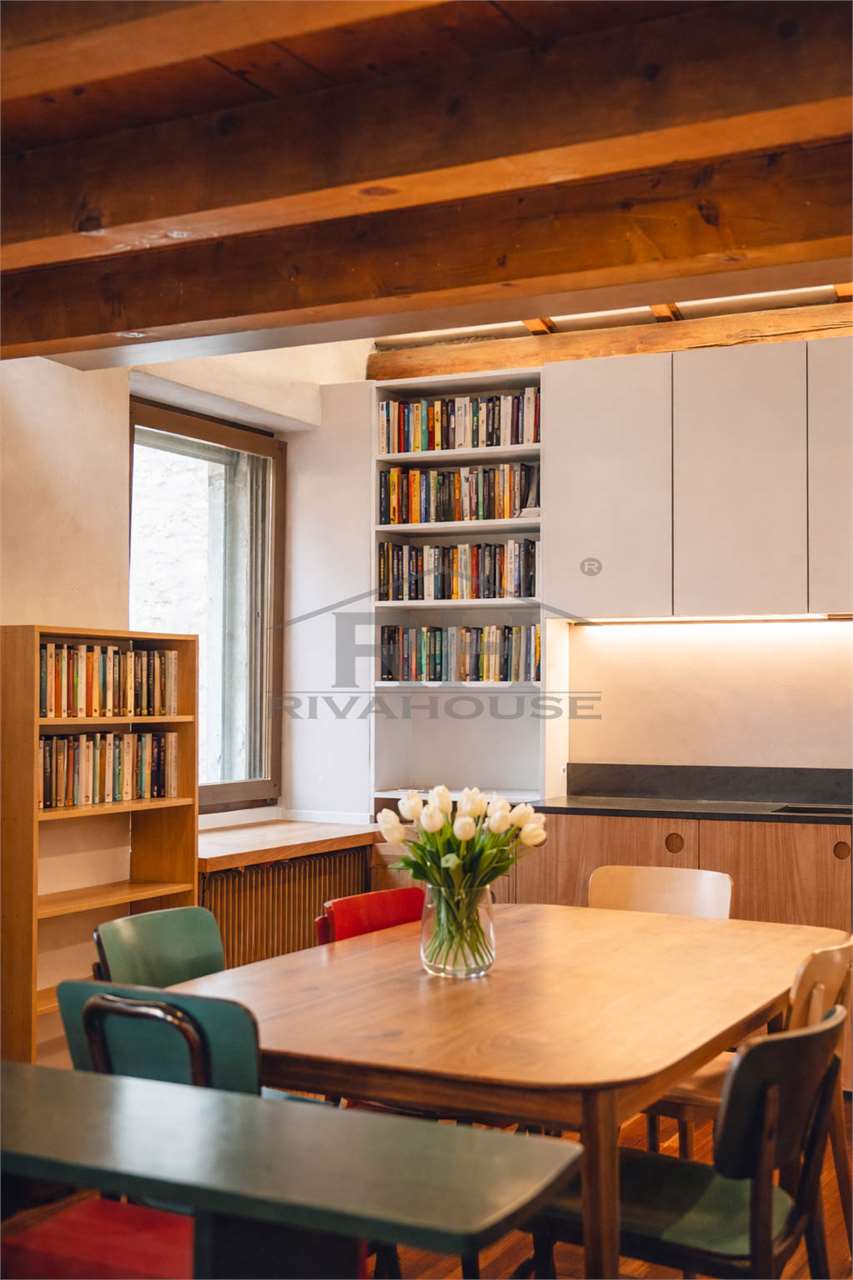 RIF. 27 - CARATTERISTICA CASA NEL CENTRO STORICO DI ARCO