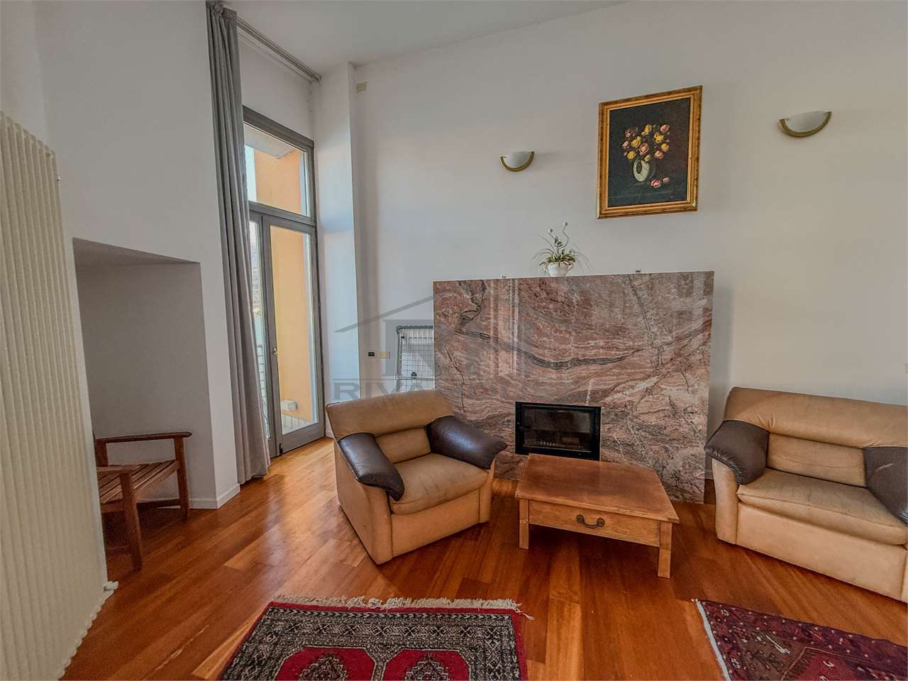 REF. 10 – LOFT ON THE WATER