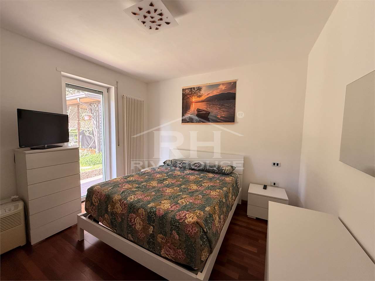 REF. 11 - 3-ROOM APARTMENT WITH GARDEN IN THE CENTER