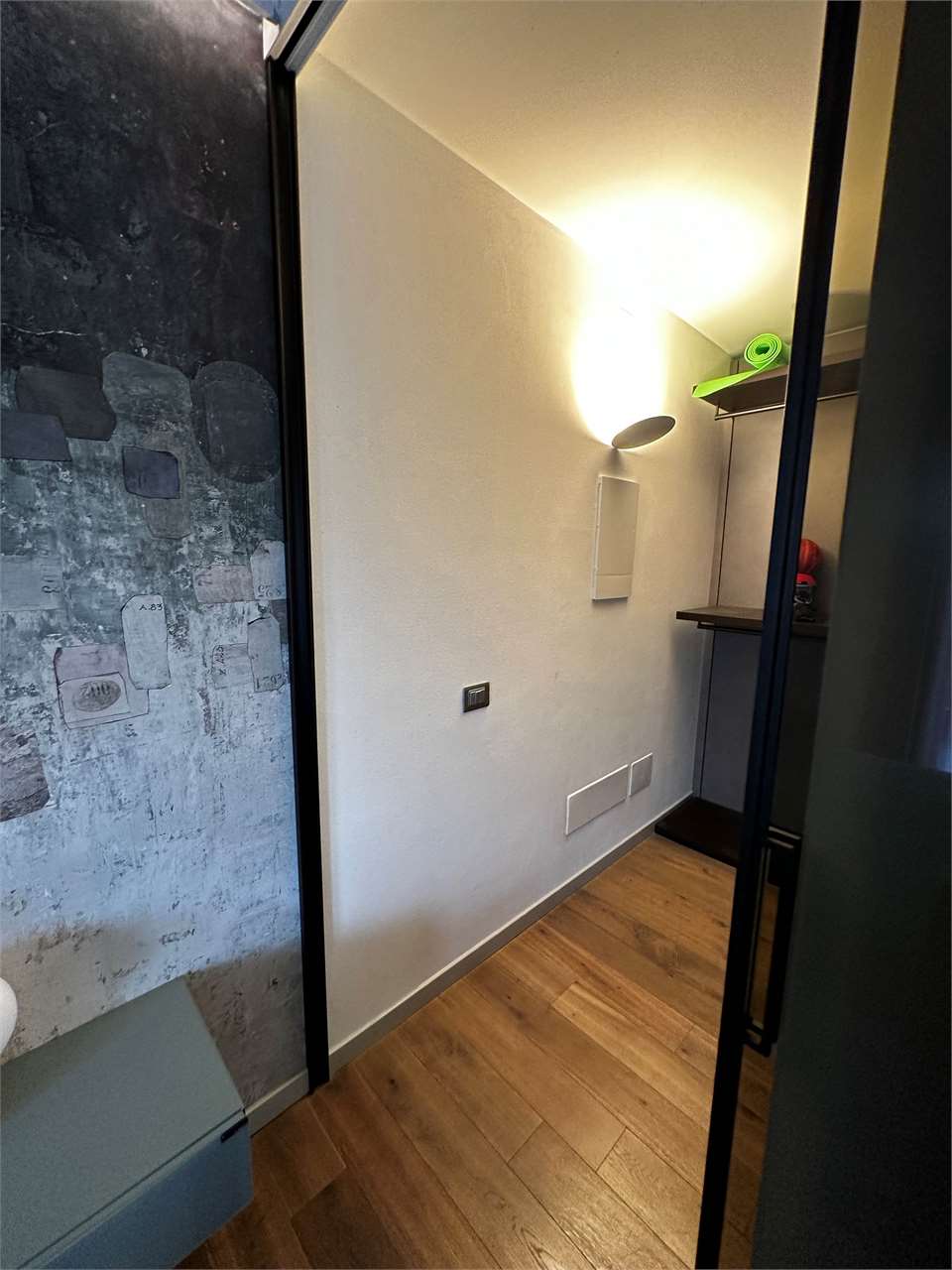 ELEGANT TWO-BEDROOM APARTMENT FOR RENT