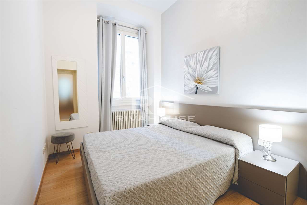 REF. 37 - BEAUTIFUL TWO-ROOM APARTMENT ON THE LAKE