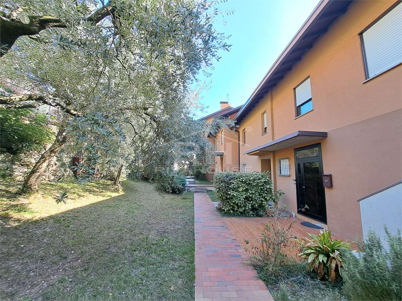 REF. 27 - LARGE TWO-ROOM APARTMENT WITH PANORAMIC VIEWS