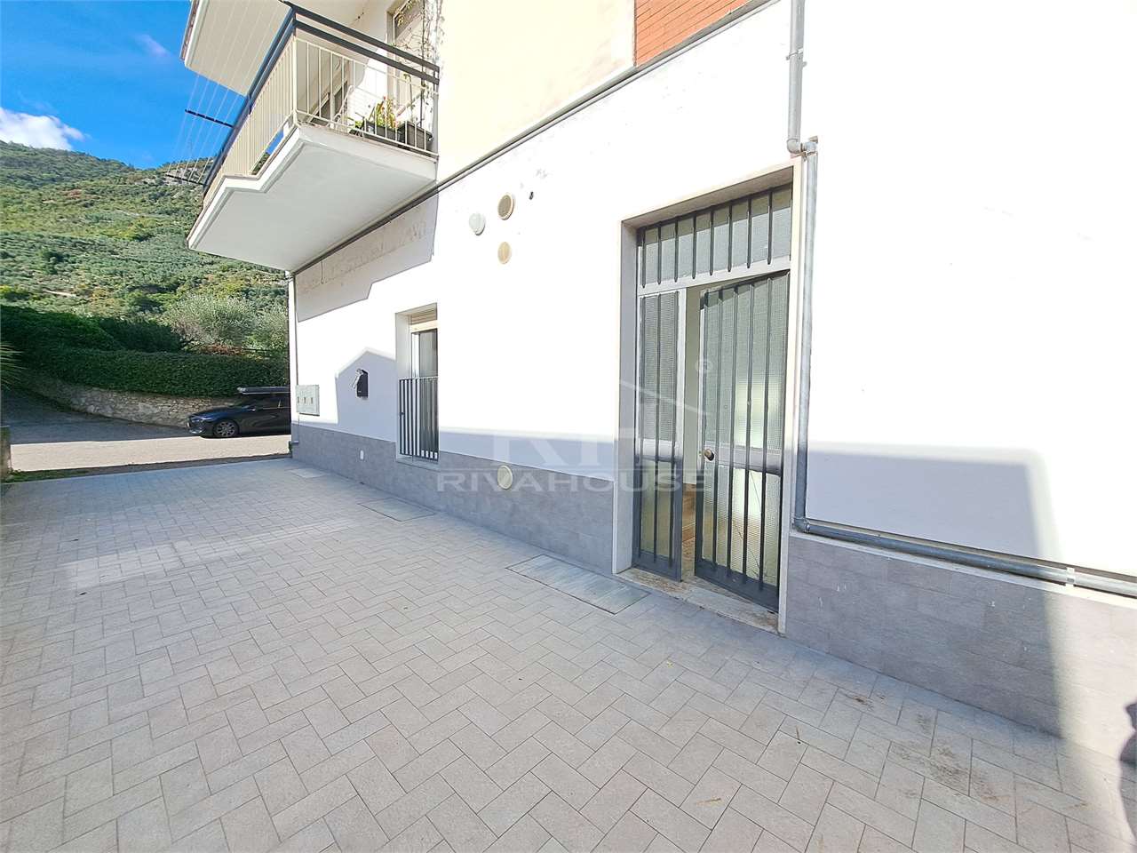 RIF. 08 - TRILOCALE IN ZONA SERVITA