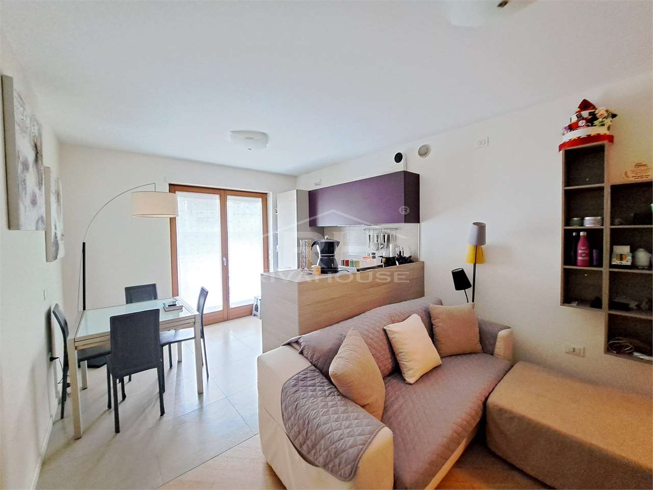 RIF. 05 - TRILOCALE CON DUE TERRAZZI ESENTE GILMOZZI