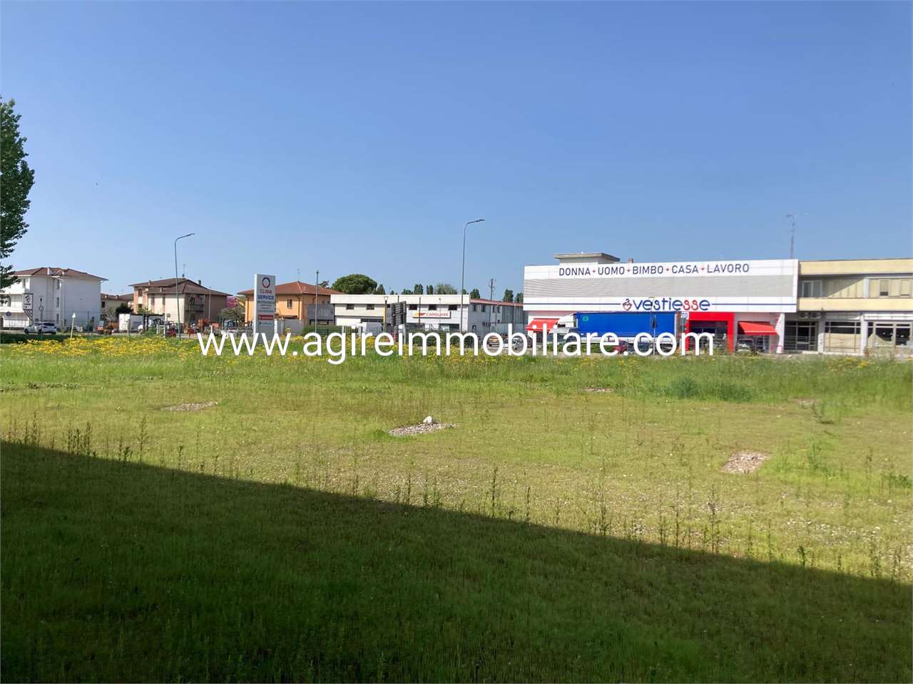 Terreno edificabile in vendita a Porto Mantovano (MN)