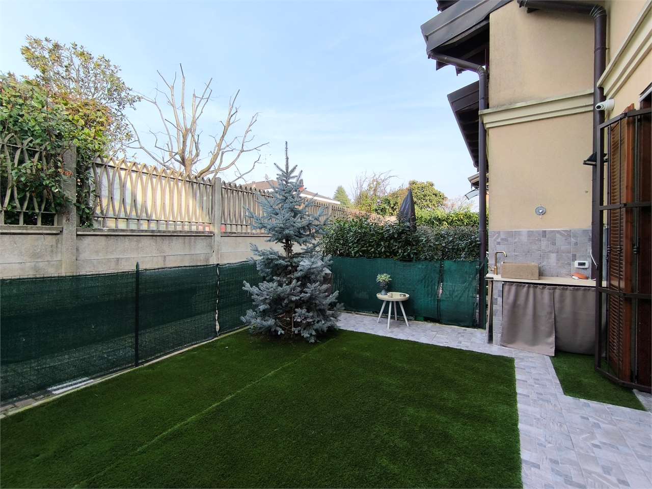 Fotografia Villa singola piccola 2
