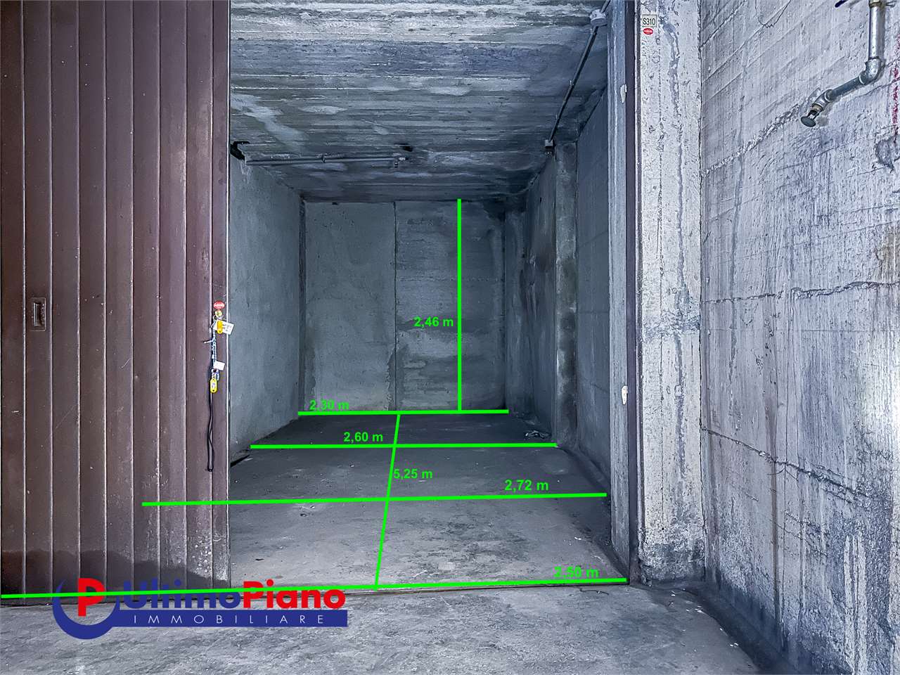 Garage/Box/Posto auto in 1 a Aosta (AO)