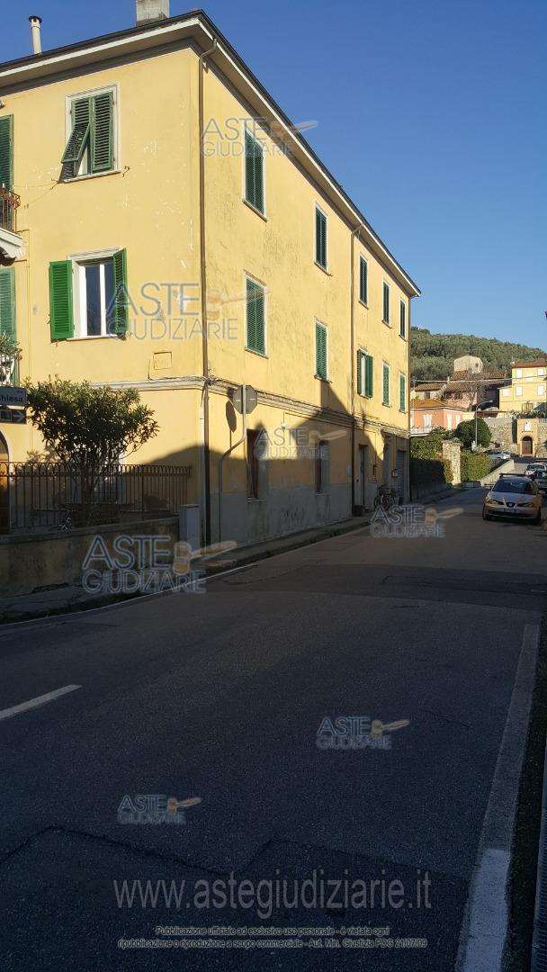 Fotografia Stabile/Palazzo piccola 2