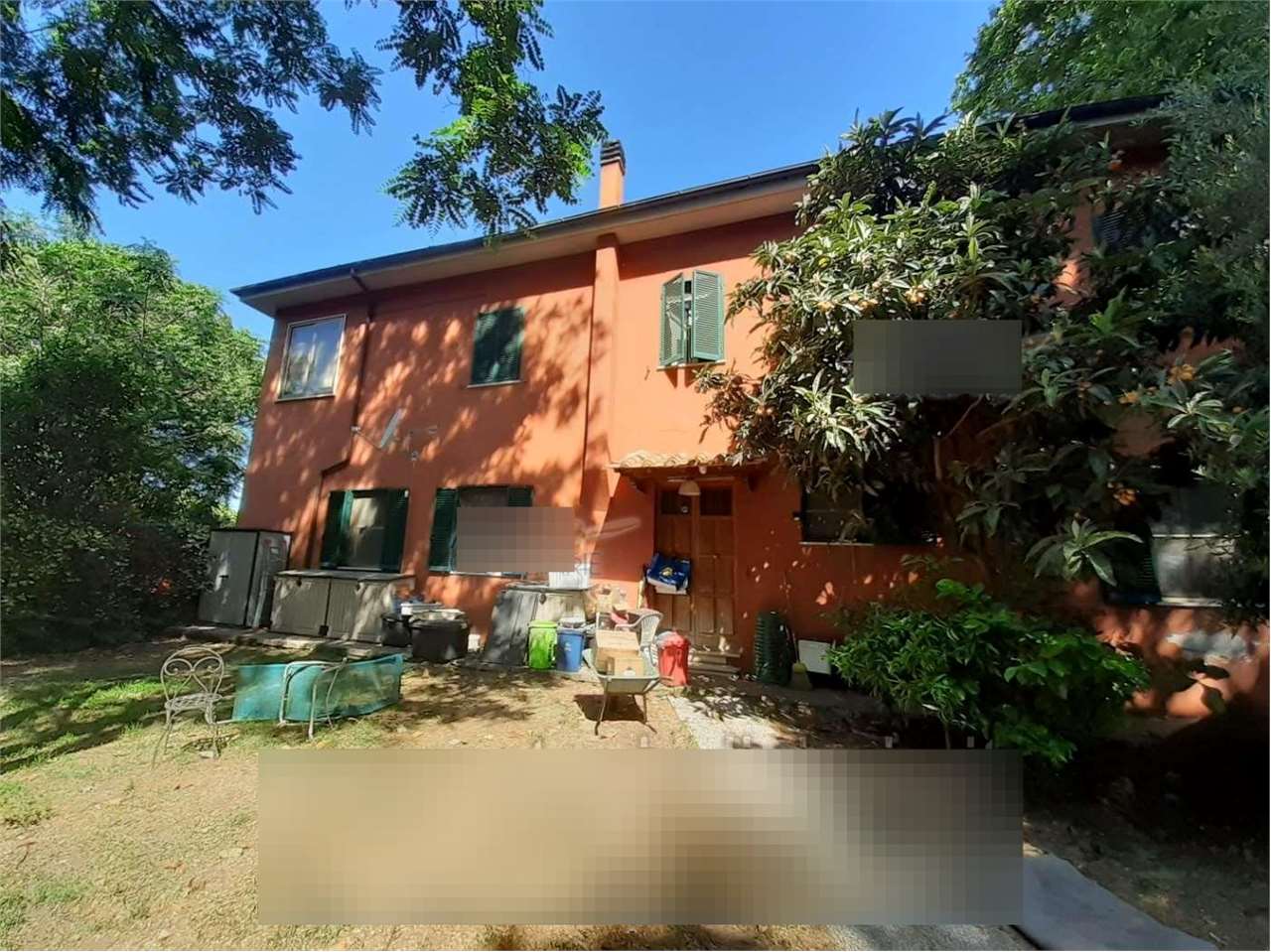 Fotografia Villa bifamiliare piccola 1
