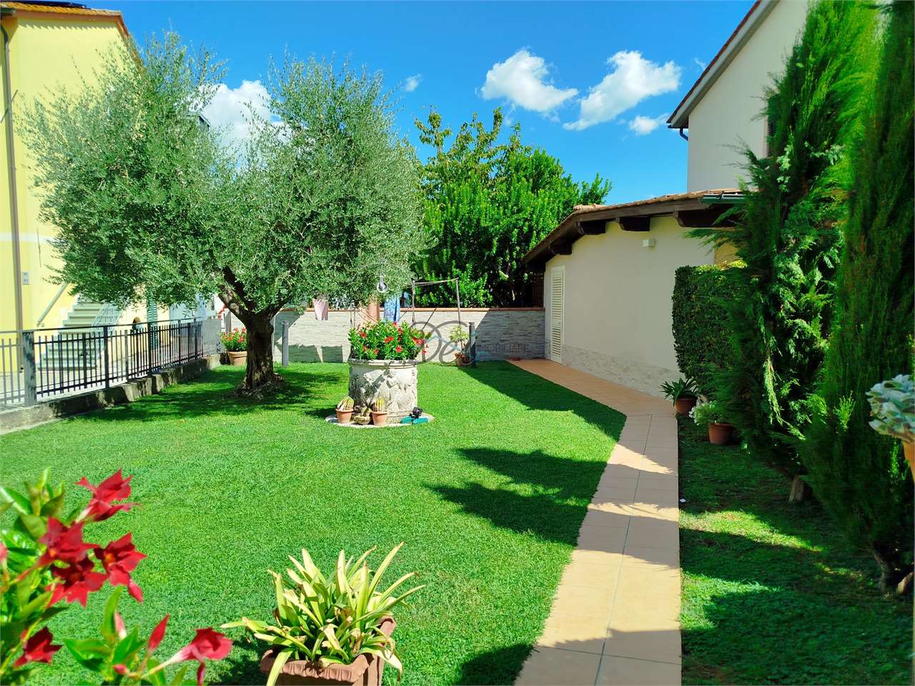 VENDITE Appartamento a Capannori – foto 1