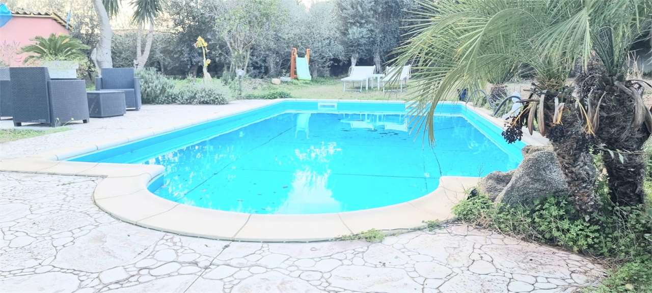 Fotografia Villa singola piccola 1