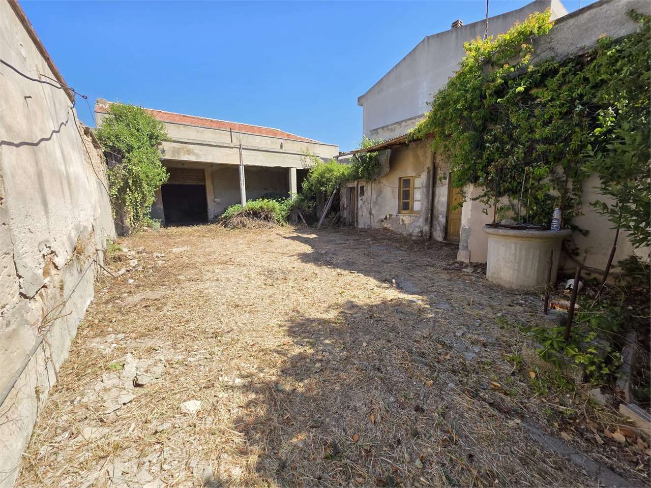 VENDITE Rustico e Casa a Monserrato – foto 1