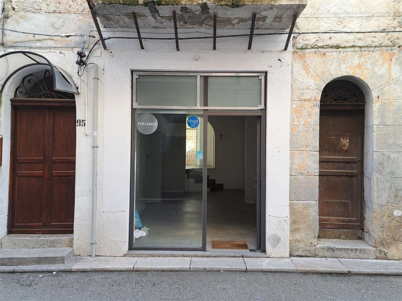 Monreale Affitto Negozio