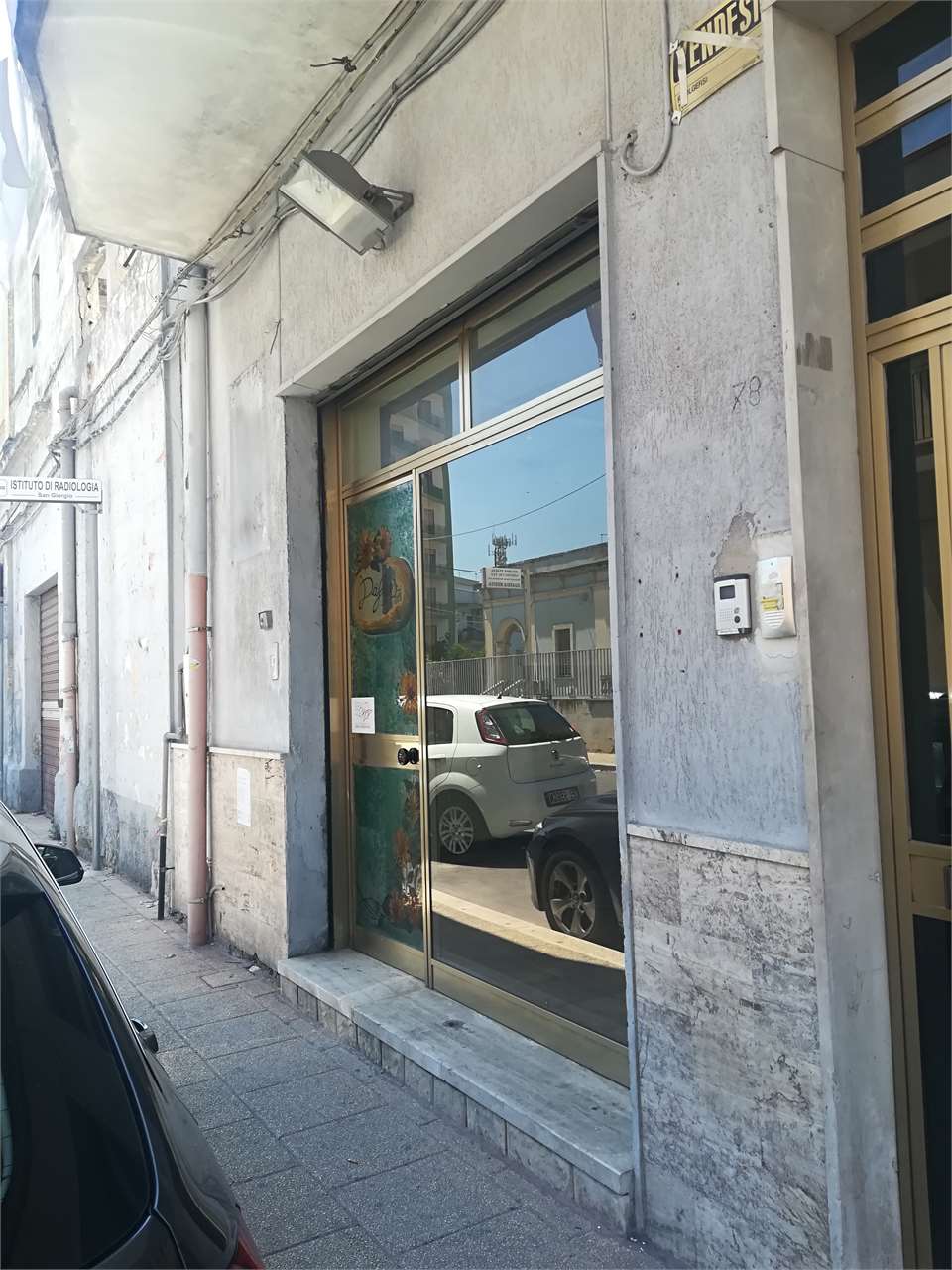 Negozio in vendita a San Giorgio Ionico (TA)