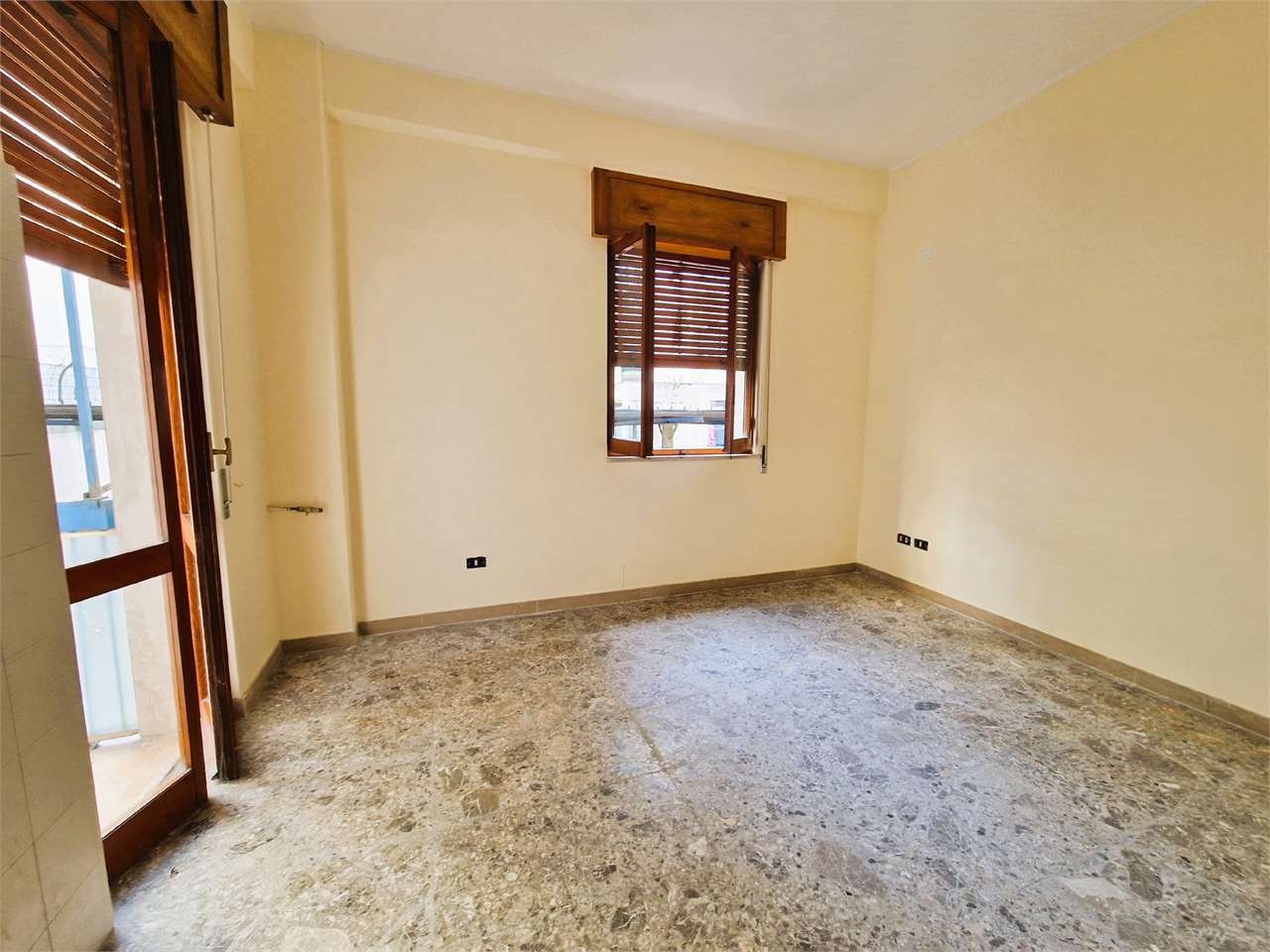 Appartamento in vendita a Taranto (TA)