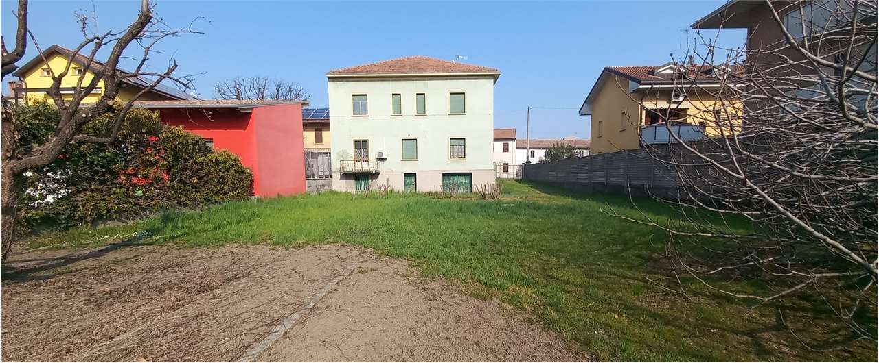 Villa unifamiliare in vendita in longobardica , Fara Gera d'Adda