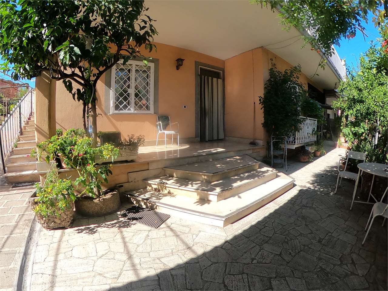 Roma Vendita Porzione di Casa