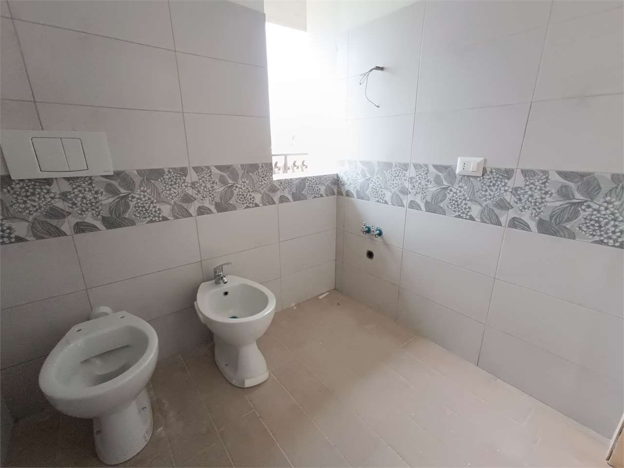Appartamento in vendita a Roma (RM)