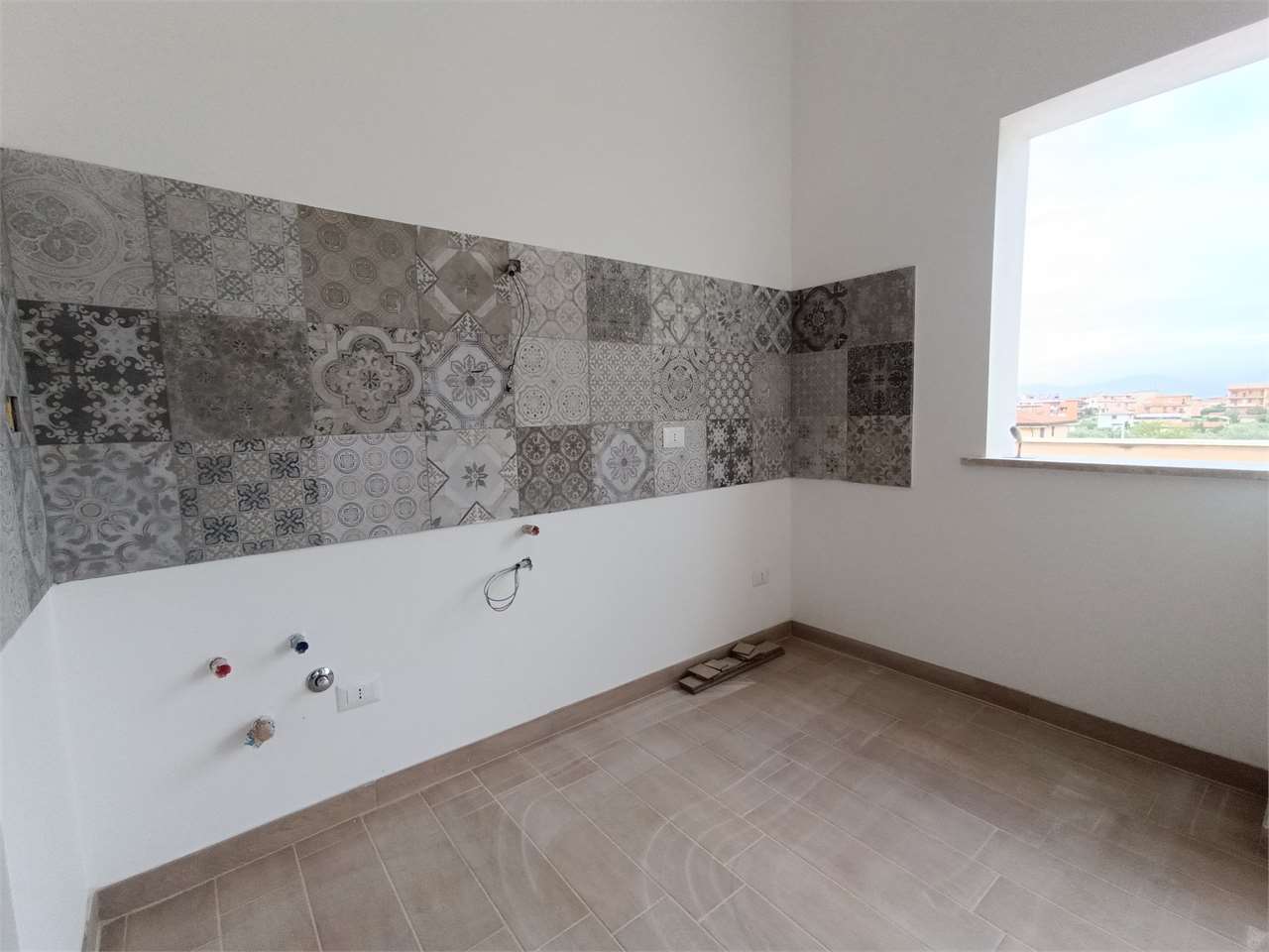 Appartamento in vendita a Roma (RM)