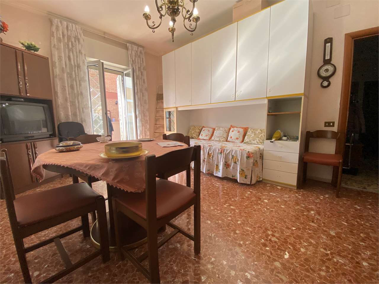 Roma Vendita 4 o più locali