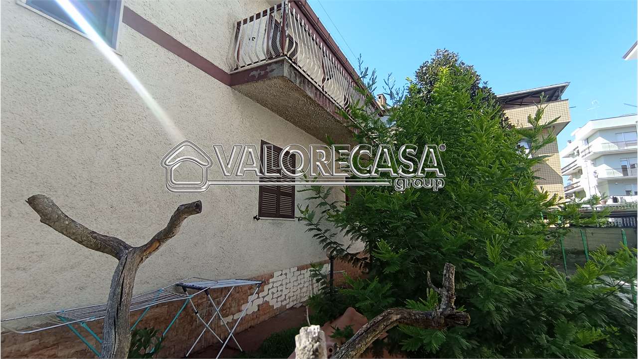 Villa in vendita a Roma (RM)