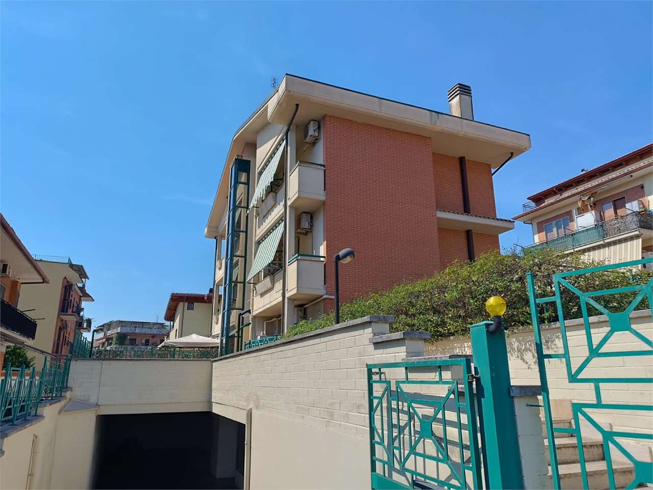 VENDITE Box/Garage/Posto auto a Roma – foto 1