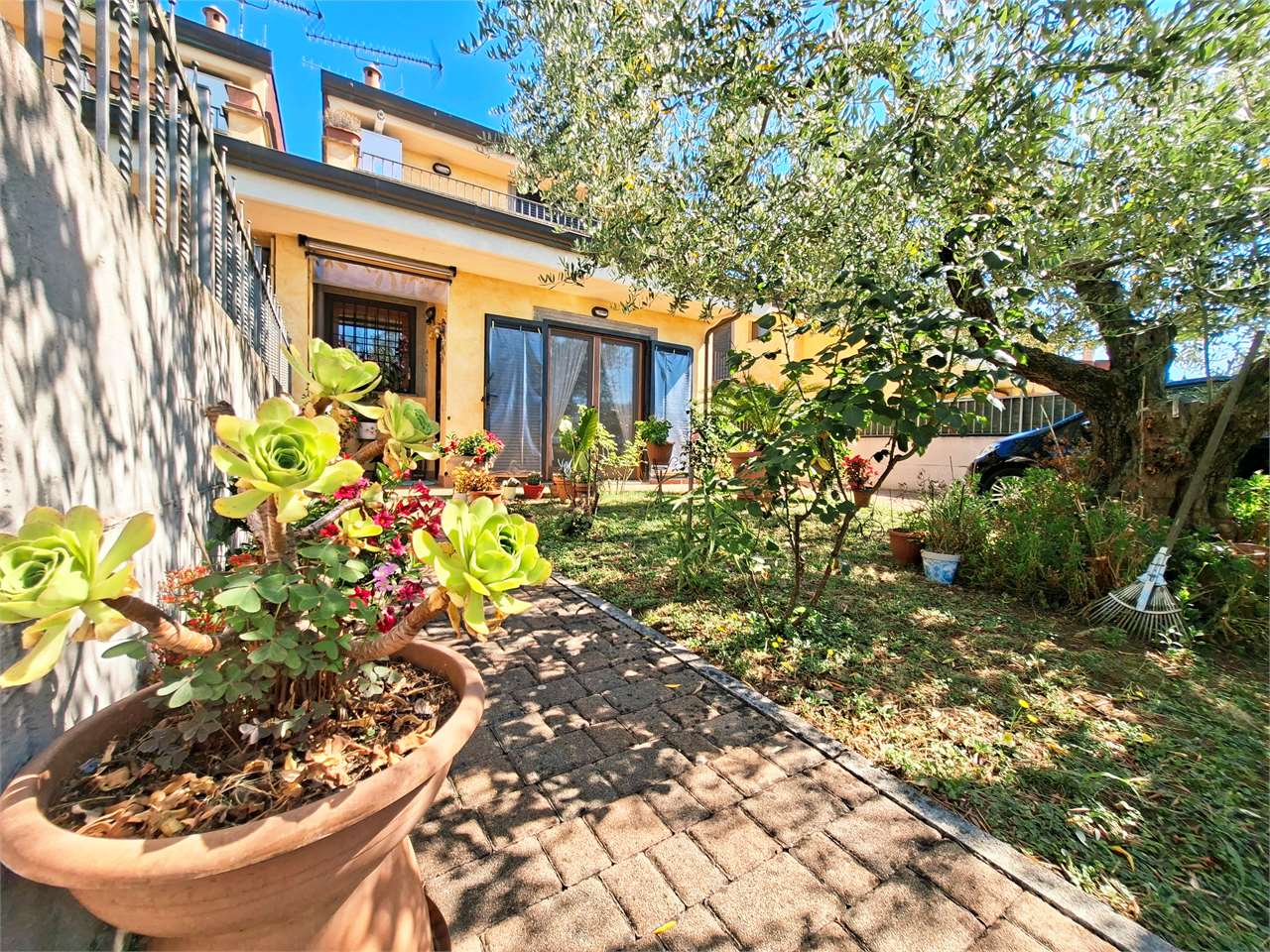 VENDITE Appartamento a Lariano – foto 1