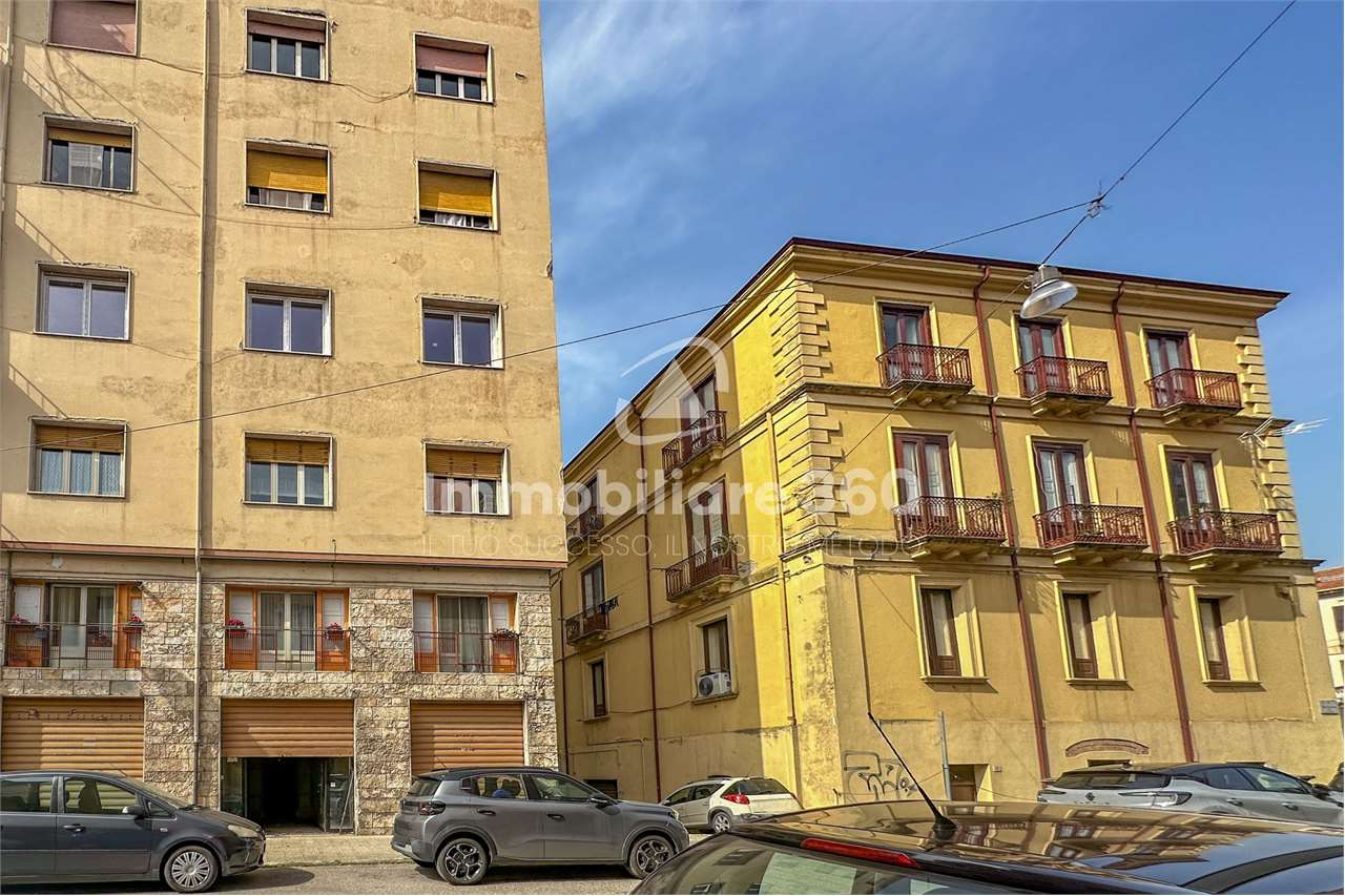 Cosenza Vendita Magazzino