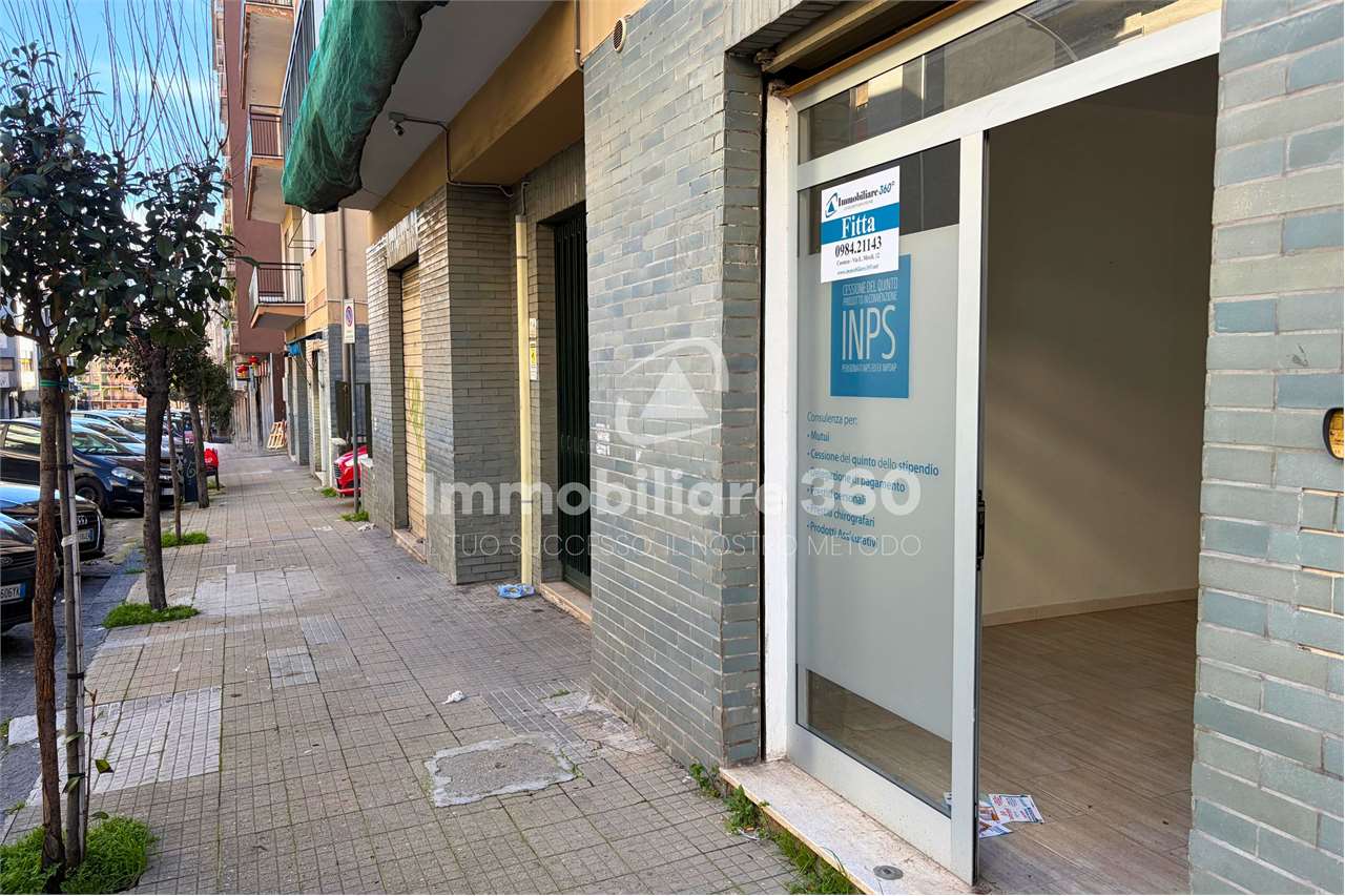 Cosenza Affitto Magazzino