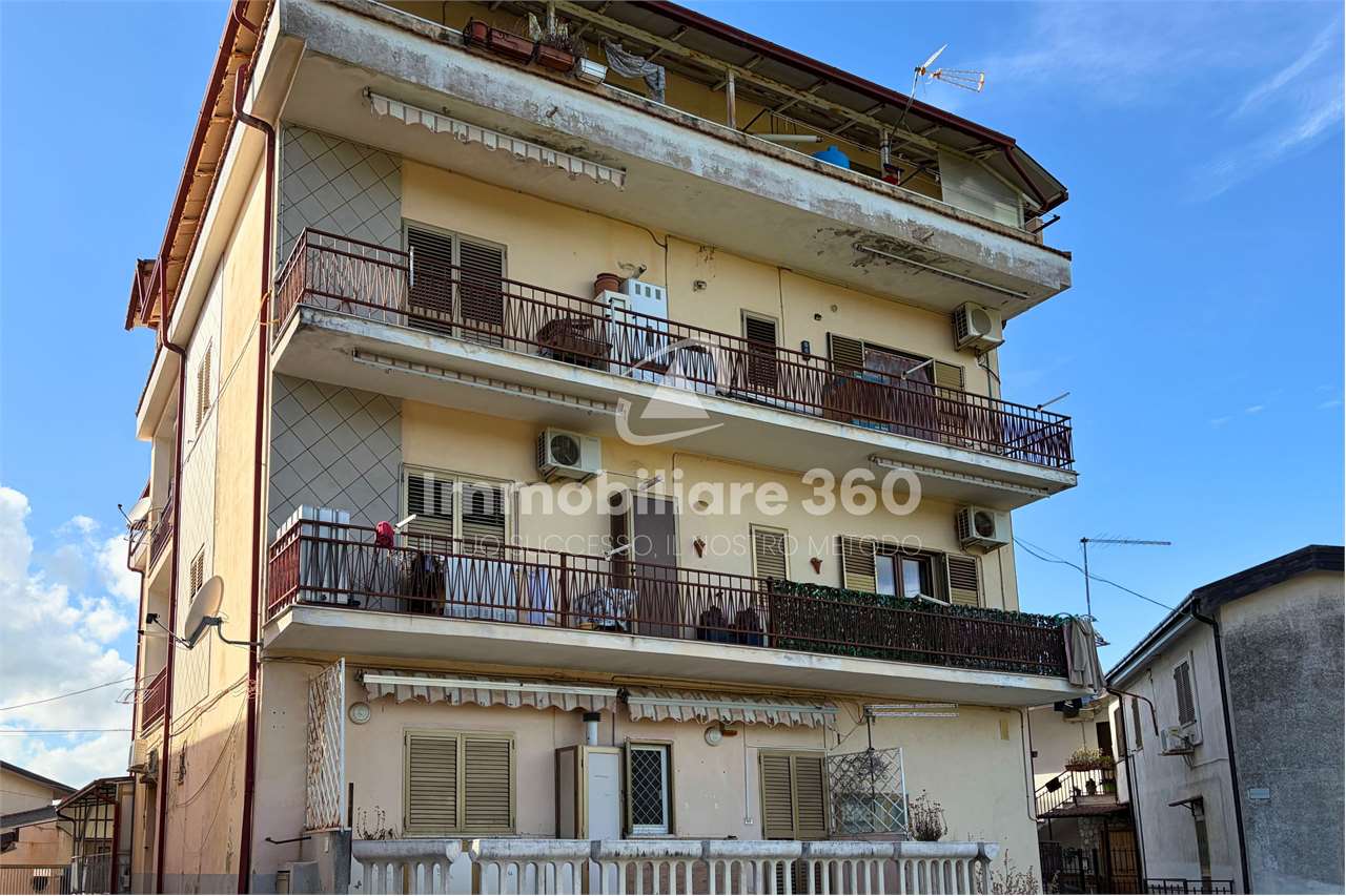 Dipignano Vendita 4 o più locali