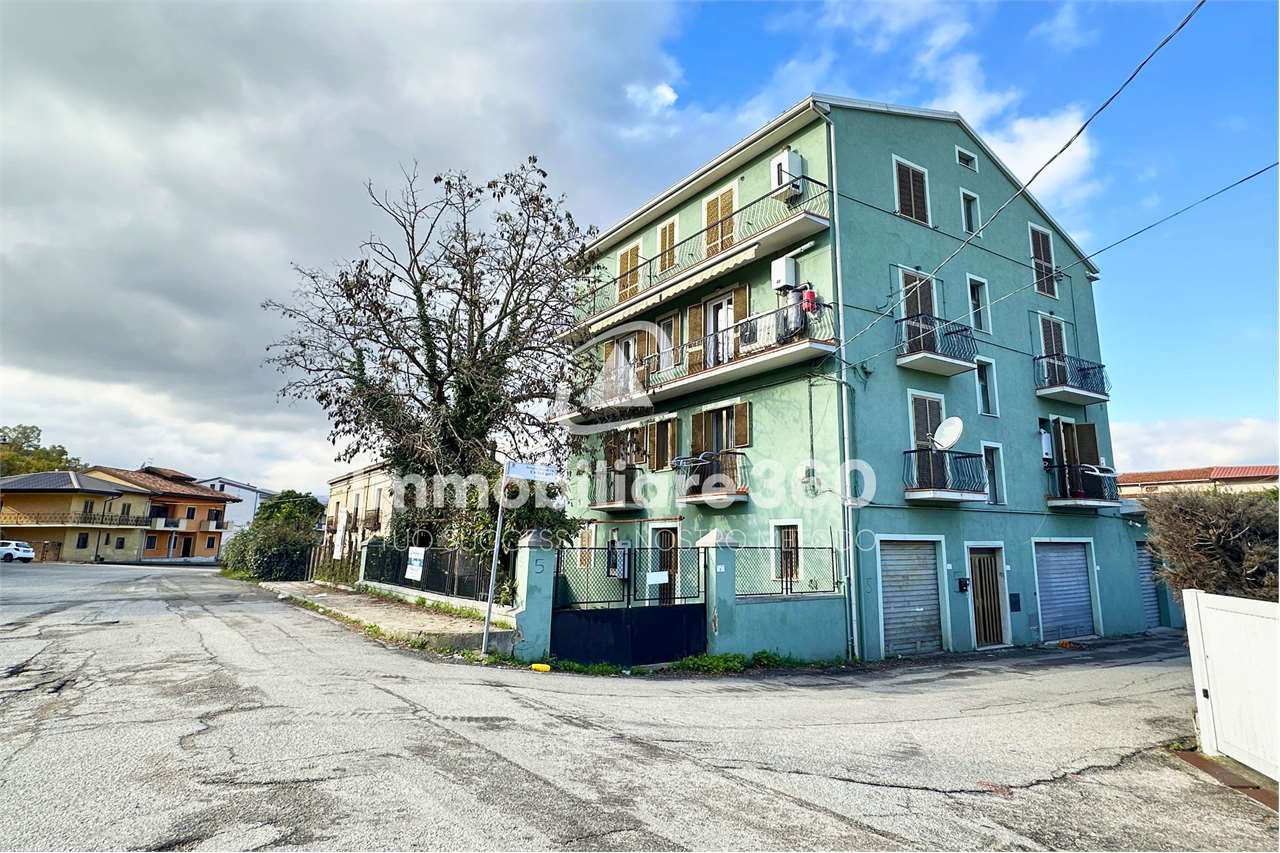 VENDITE Appartamento a Rende &ndash; foto 1