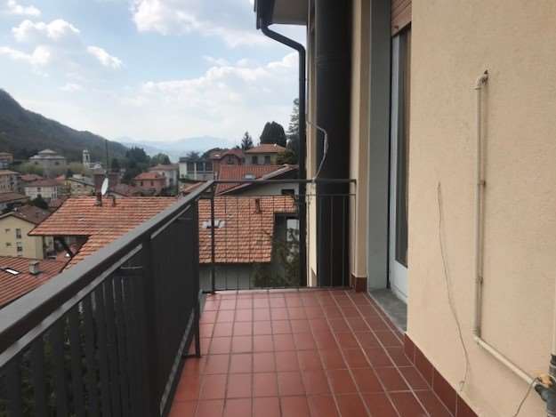 Appartamento in vendita a Como (CO)