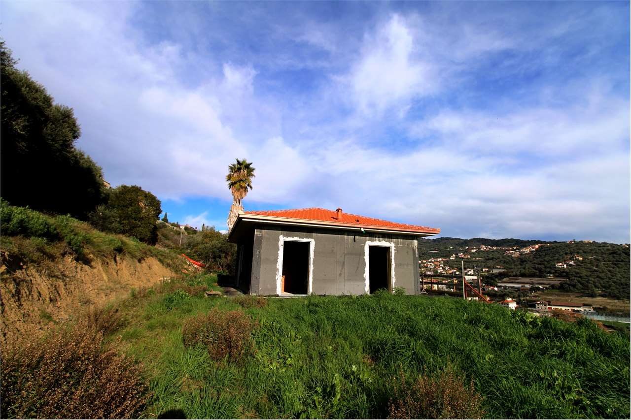 Diano Castello Vendita Villa Bifamiliare
