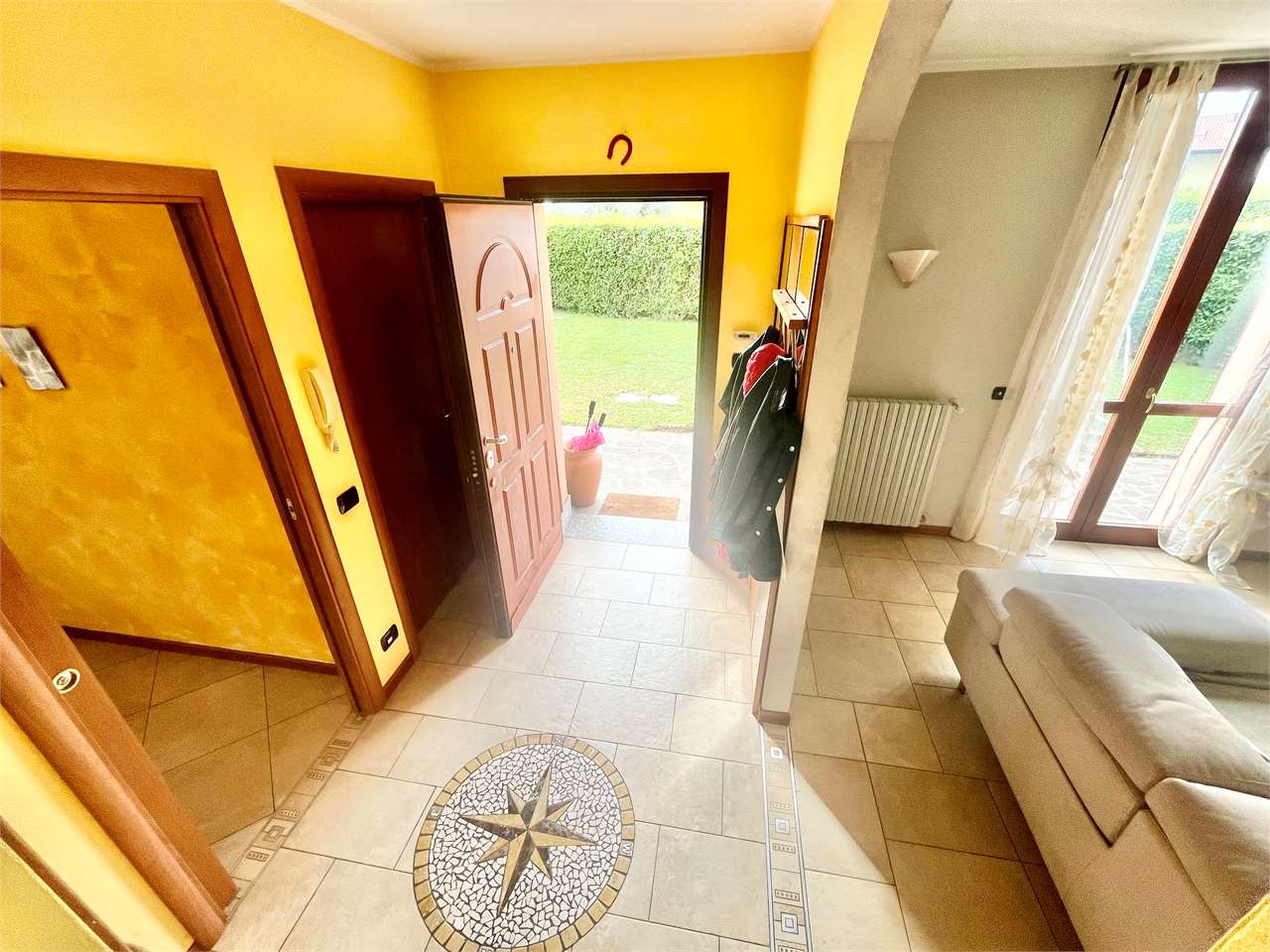 Villa in vendita a Casatenovo (LC)